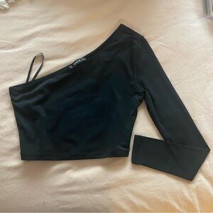 SHEIN Black Asymmetrical Crop Top